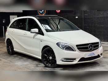 Used Mercedes-Benz B Class 2012 for sale - 77909147: Photo