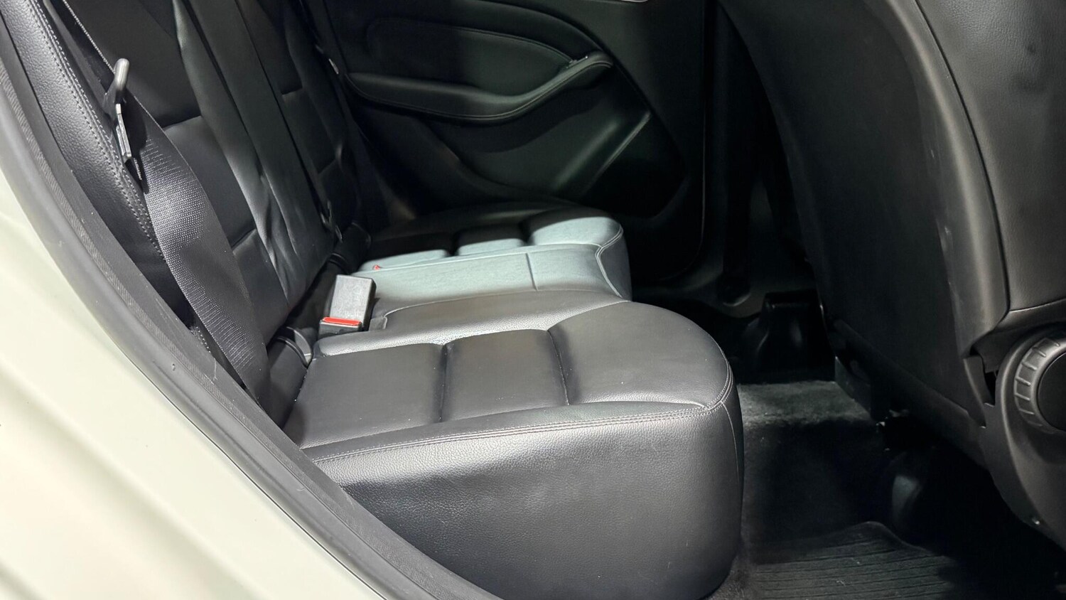 Used Mercedes-Benz B Class 2012 for sale - 77909147: Photo 41