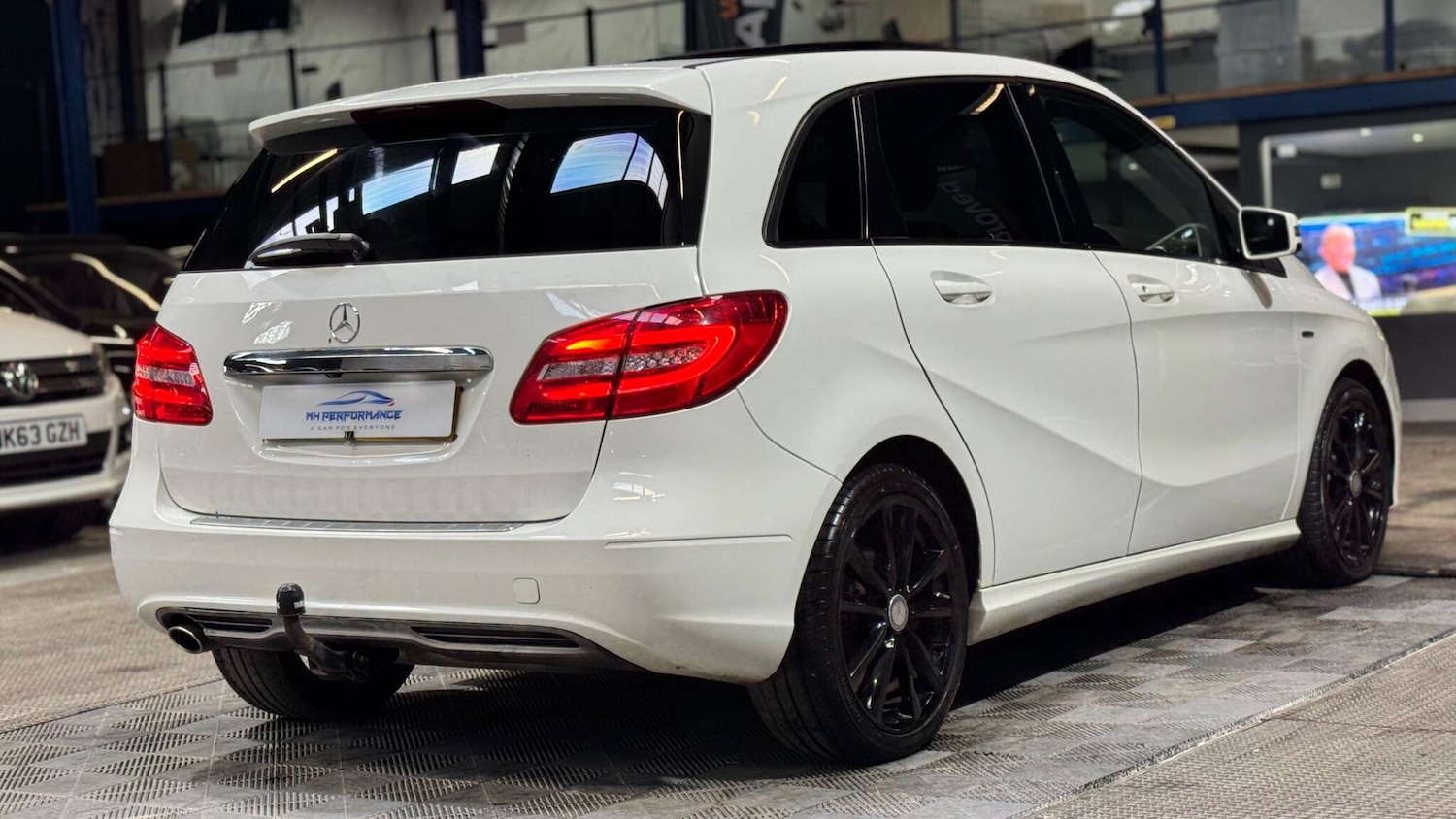 Used Mercedes-Benz B Class 2012 for sale - 77909147: Photo 5