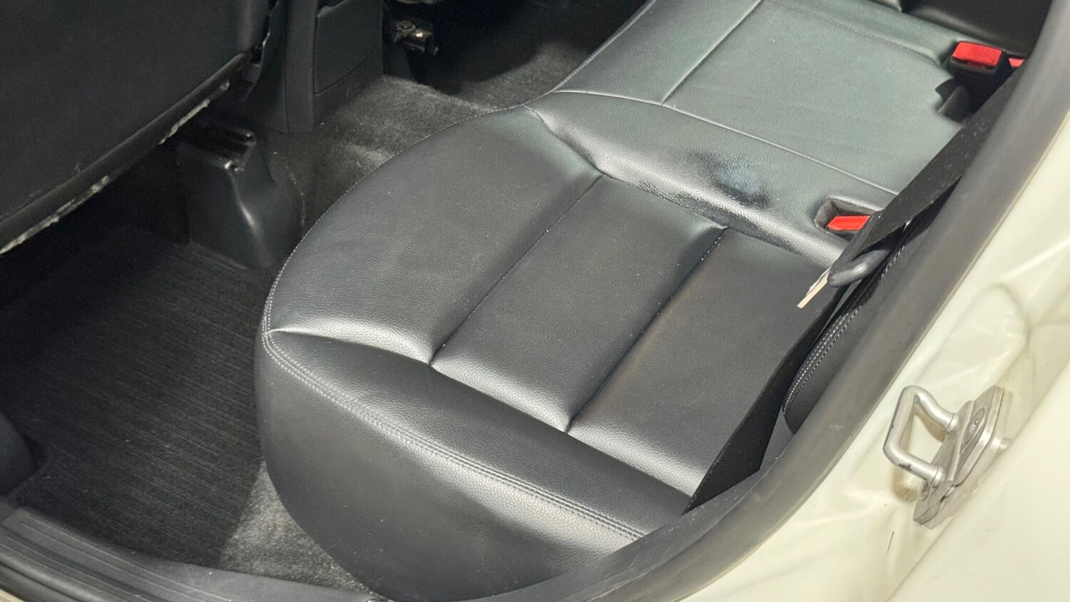 Used Mercedes-Benz B Class 2012 for sale - 77909147: Photo 50