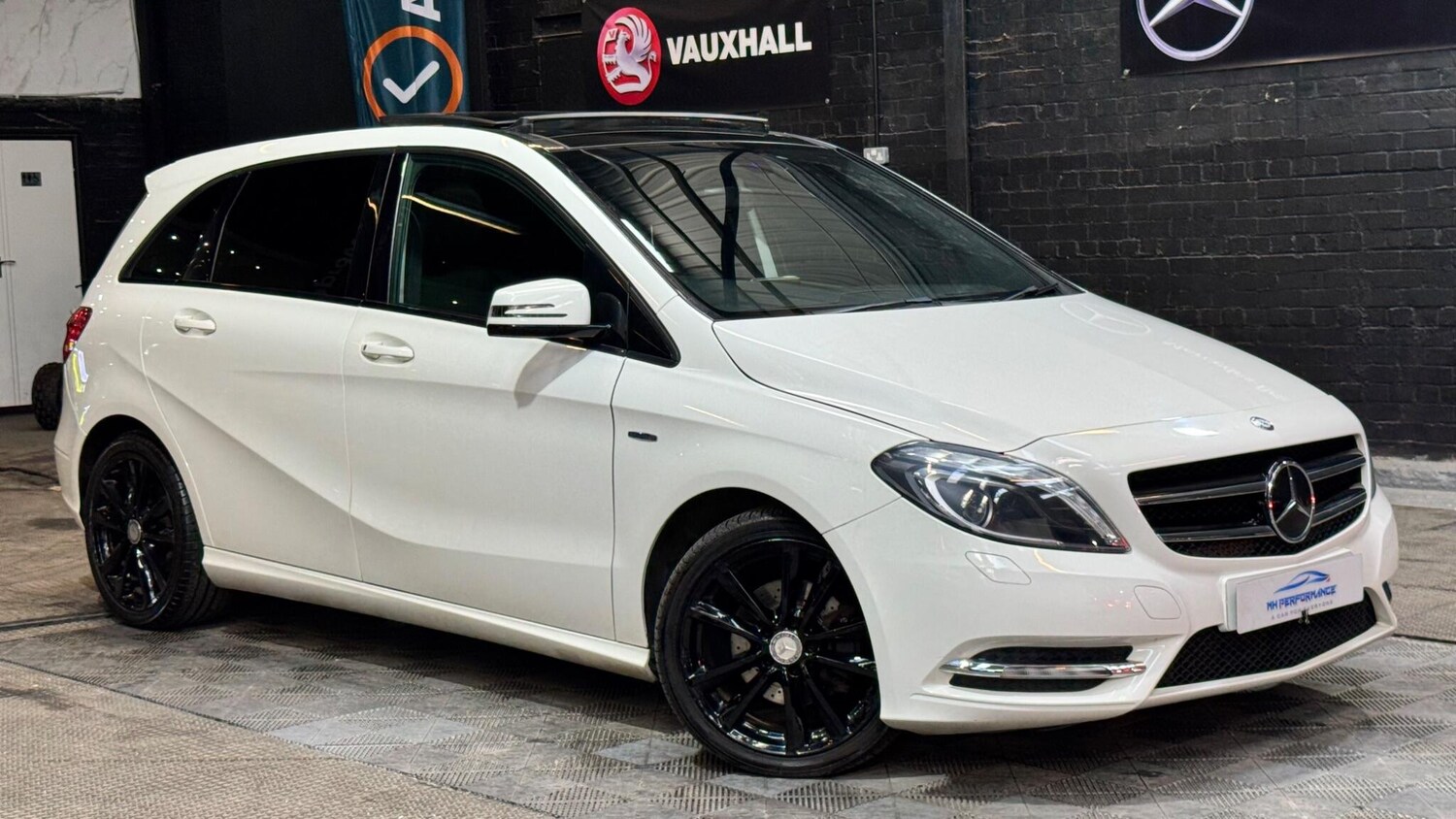 Used Mercedes-Benz B Class 2012 for sale - 77909147: Photo 67