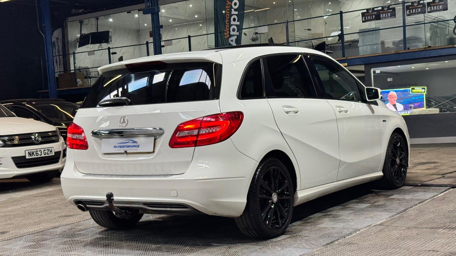 Used Mercedes-Benz B Class 2012 for sale - 77909147: Photo 70