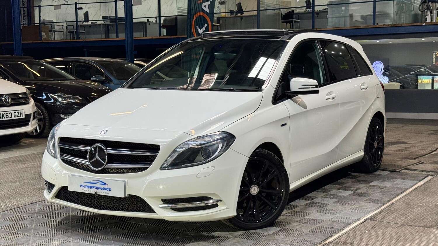 Used Mercedes-Benz B Class 2012 for sale - 77909147: Photo 75