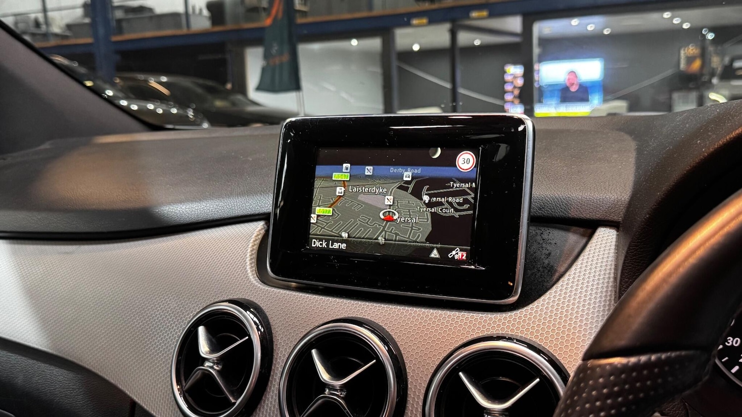 Used Mercedes-Benz B Class 2014 for sale - 77411563: Photo 13