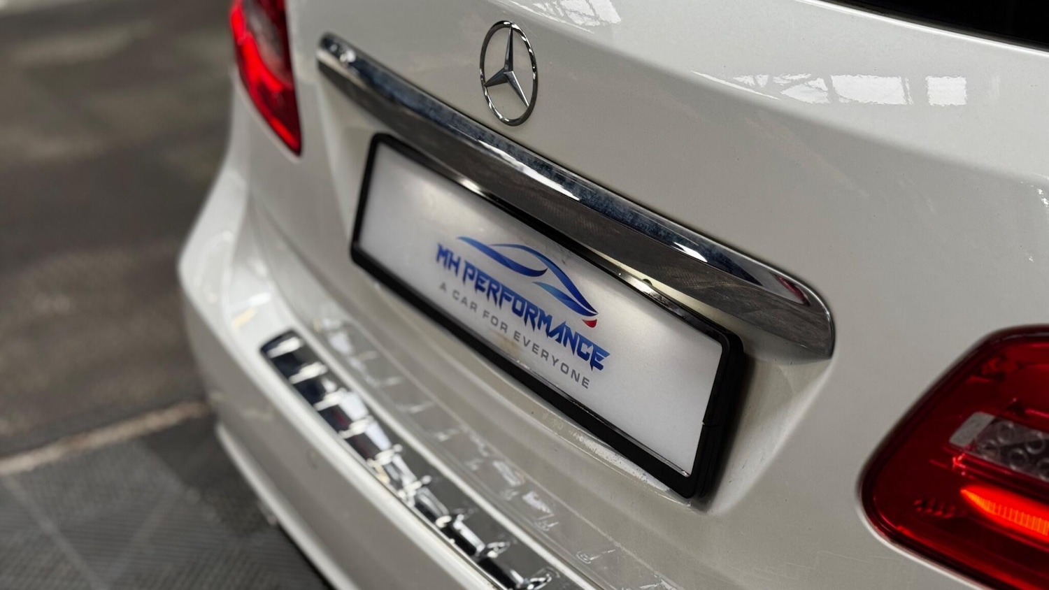 Used Mercedes-Benz B Class 2014 for sale - 77411563: Photo 14