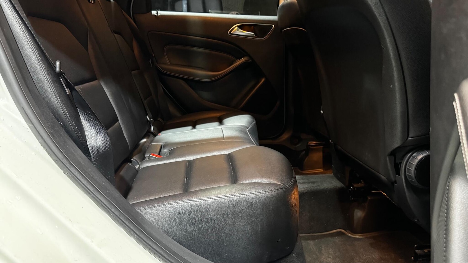 Used Mercedes-Benz B Class 2014 for sale - 77411563: Photo 42