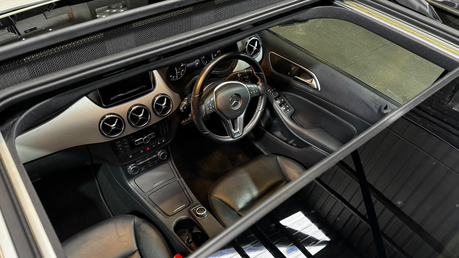 Used Mercedes-Benz B Class 2014 for sale - 77411563: Photo 46