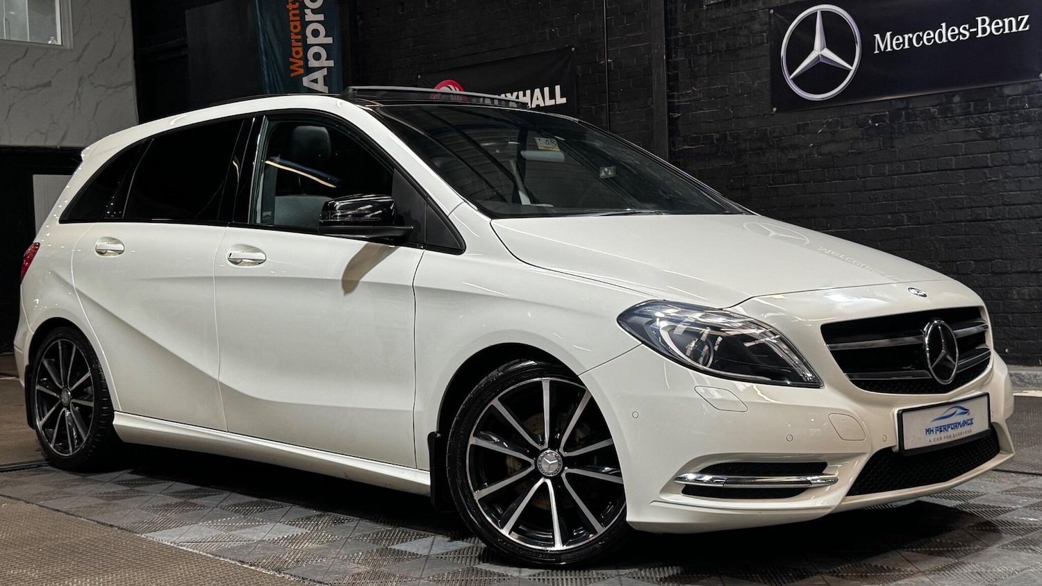 Used Mercedes-Benz B Class 2014 for sale - 77411563: Photo 49