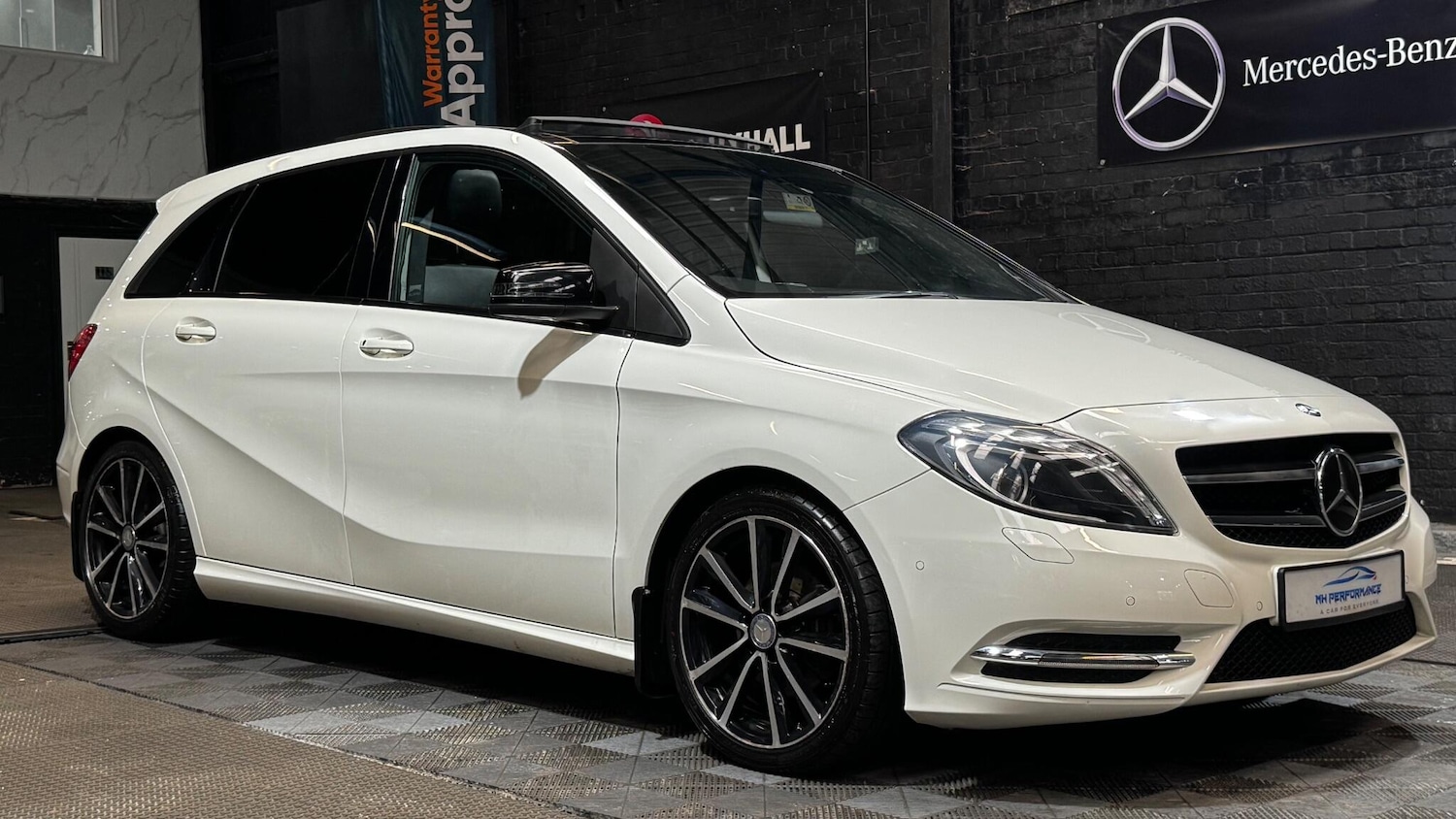 Used Mercedes-Benz B Class 2014 for sale - 77411563: Photo 60