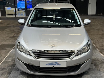 Used Peugeot 308 2015 for sale - 76152767: Photo 2