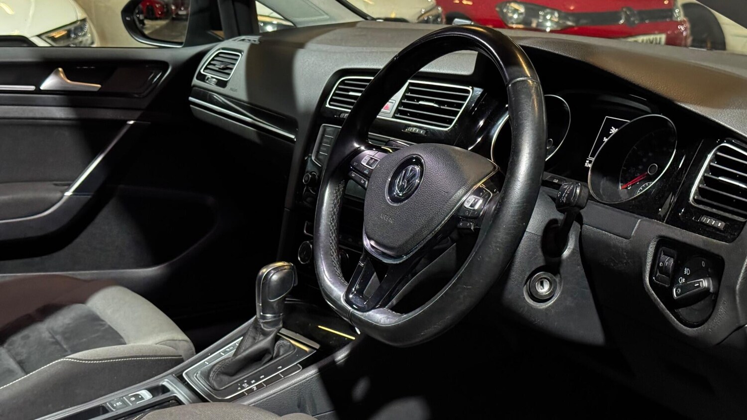 Used Volkswagen Golf 2016 for sale - 77468557: Photo 37