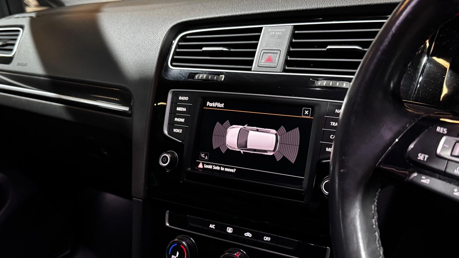 Used Volkswagen Golf 2016 for sale - 77468557: Photo 47