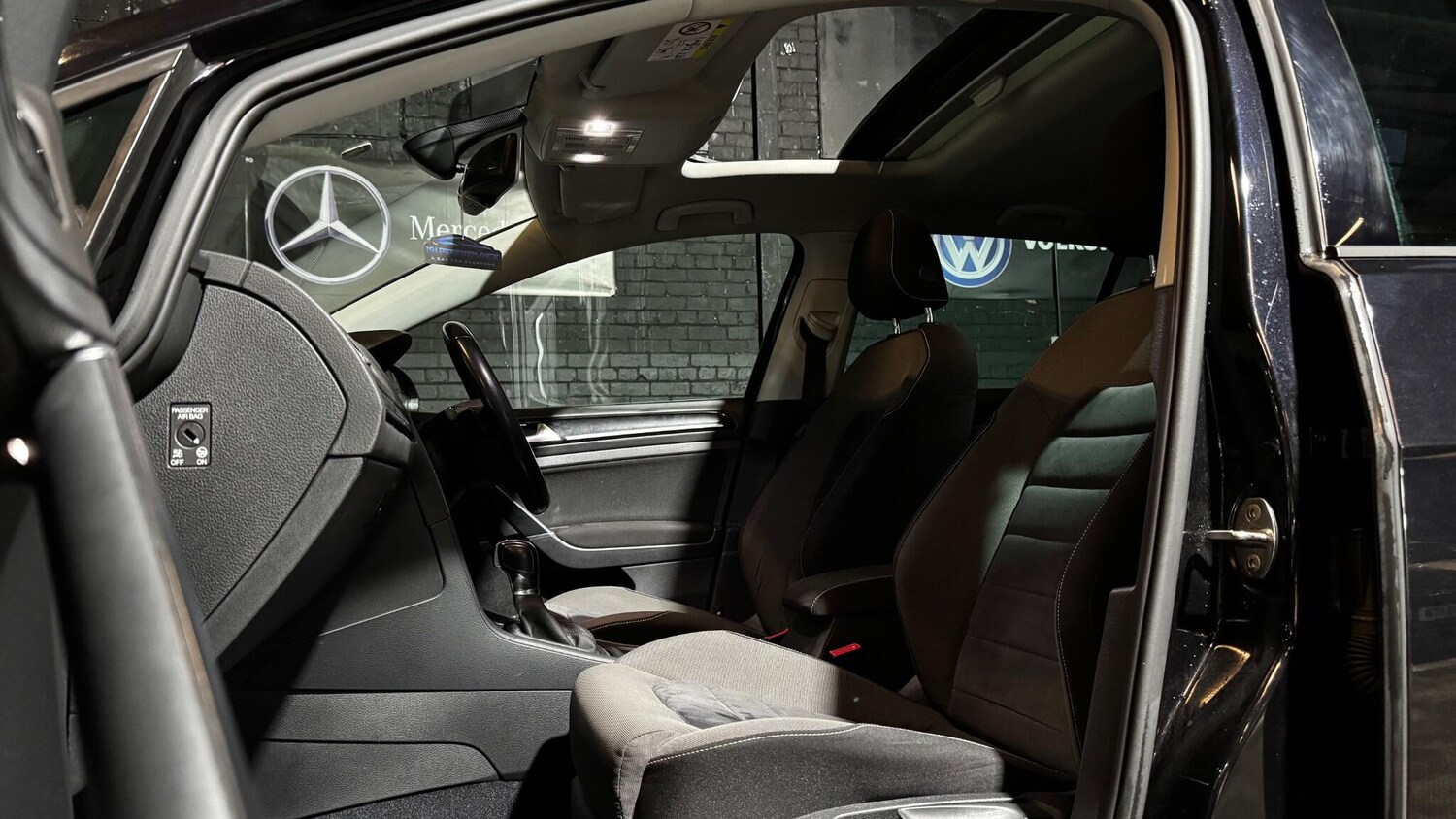 Used Volkswagen Golf 2016 for sale - 77468557: Photo 52