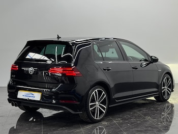 Used Volkswagen Golf 2017 for sale - 78527993: Photo