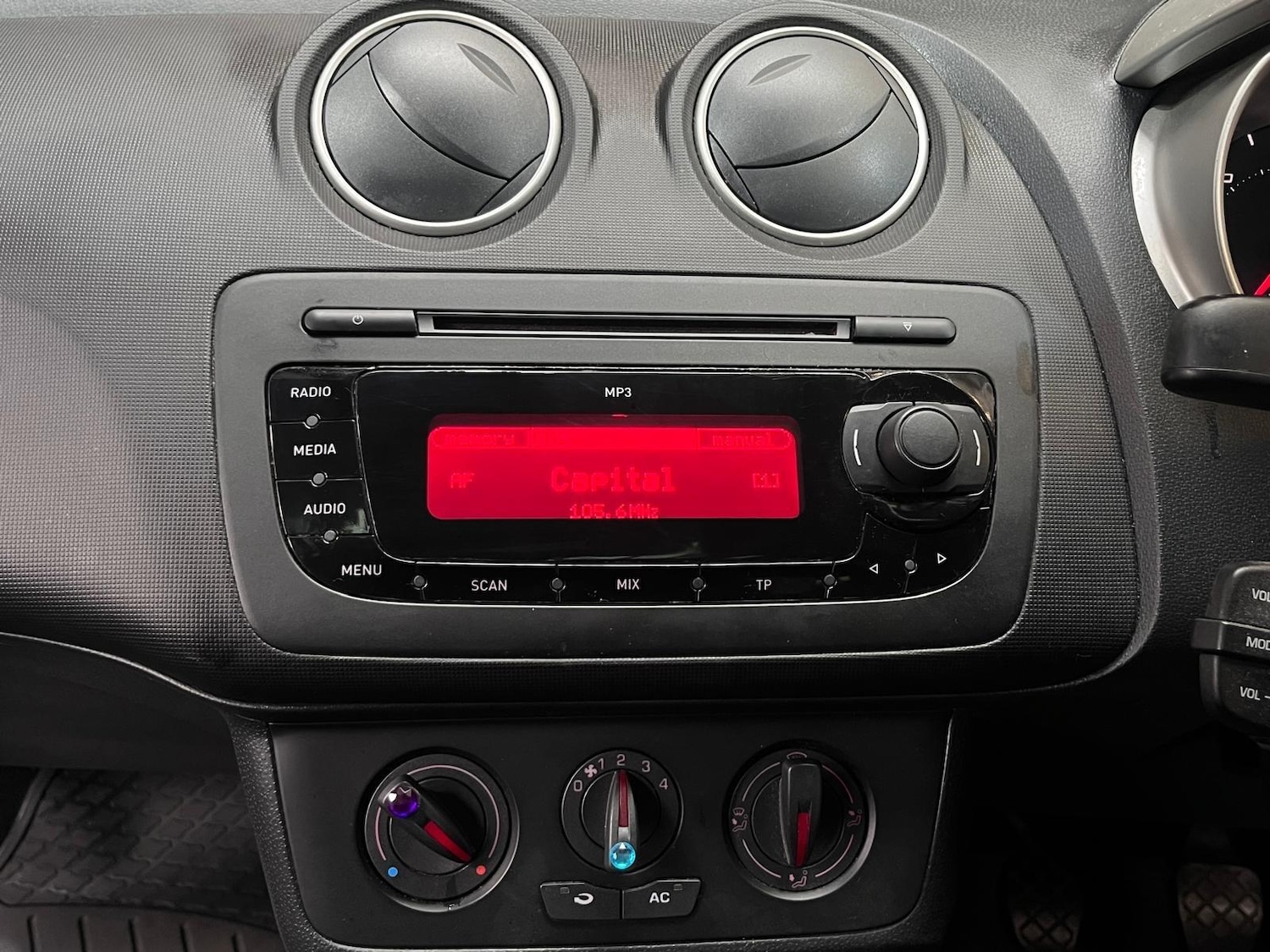 Used SEAT Ibiza 2009 for sale - 76409282: Photo 34