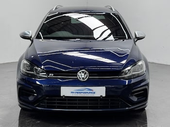 Used Volkswagen Golf 2018 for sale - 79049315: Photo