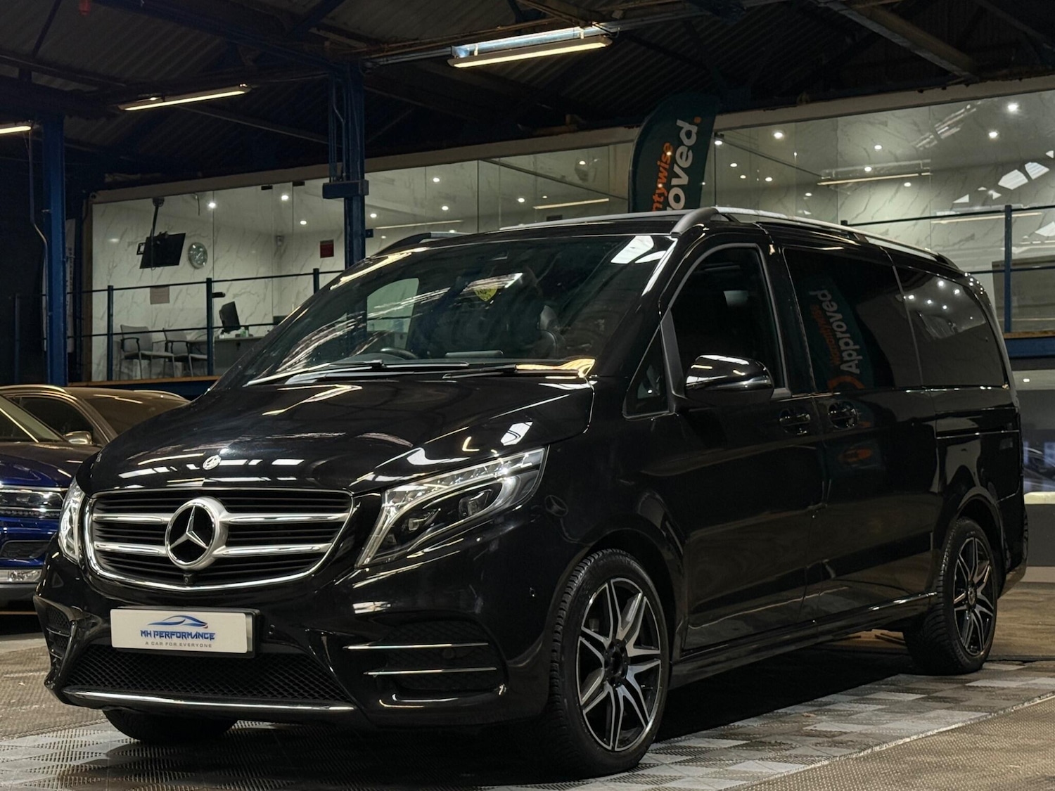 Used Mercedes-Benz V-Class 2019 for sale - 76239864: Photo 20