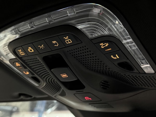 Used Mercedes-Benz V-Class 2019 for sale - 76239864: Photo 25