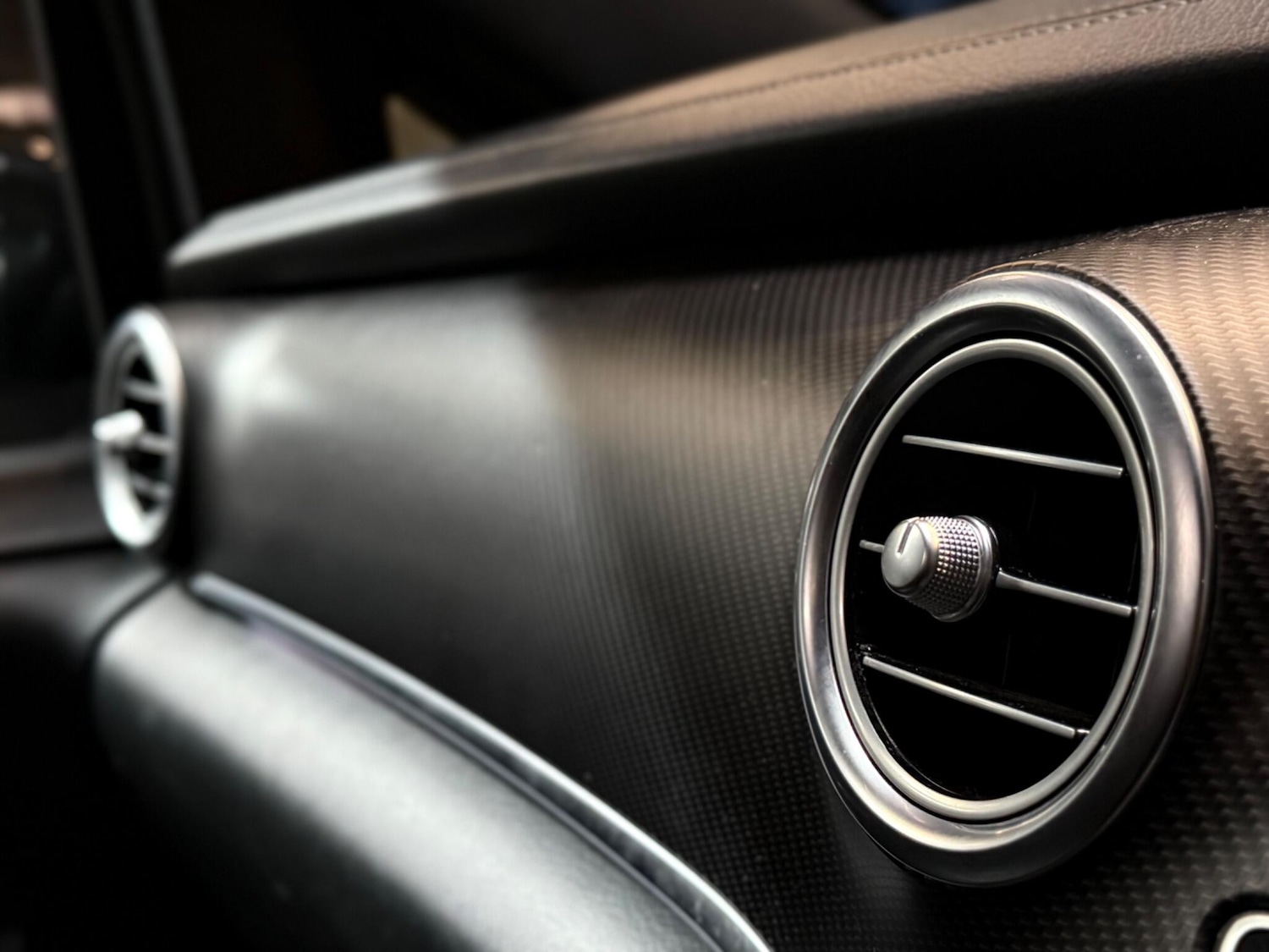 Used Mercedes-Benz V-Class 2019 for sale - 76239864: Photo 26