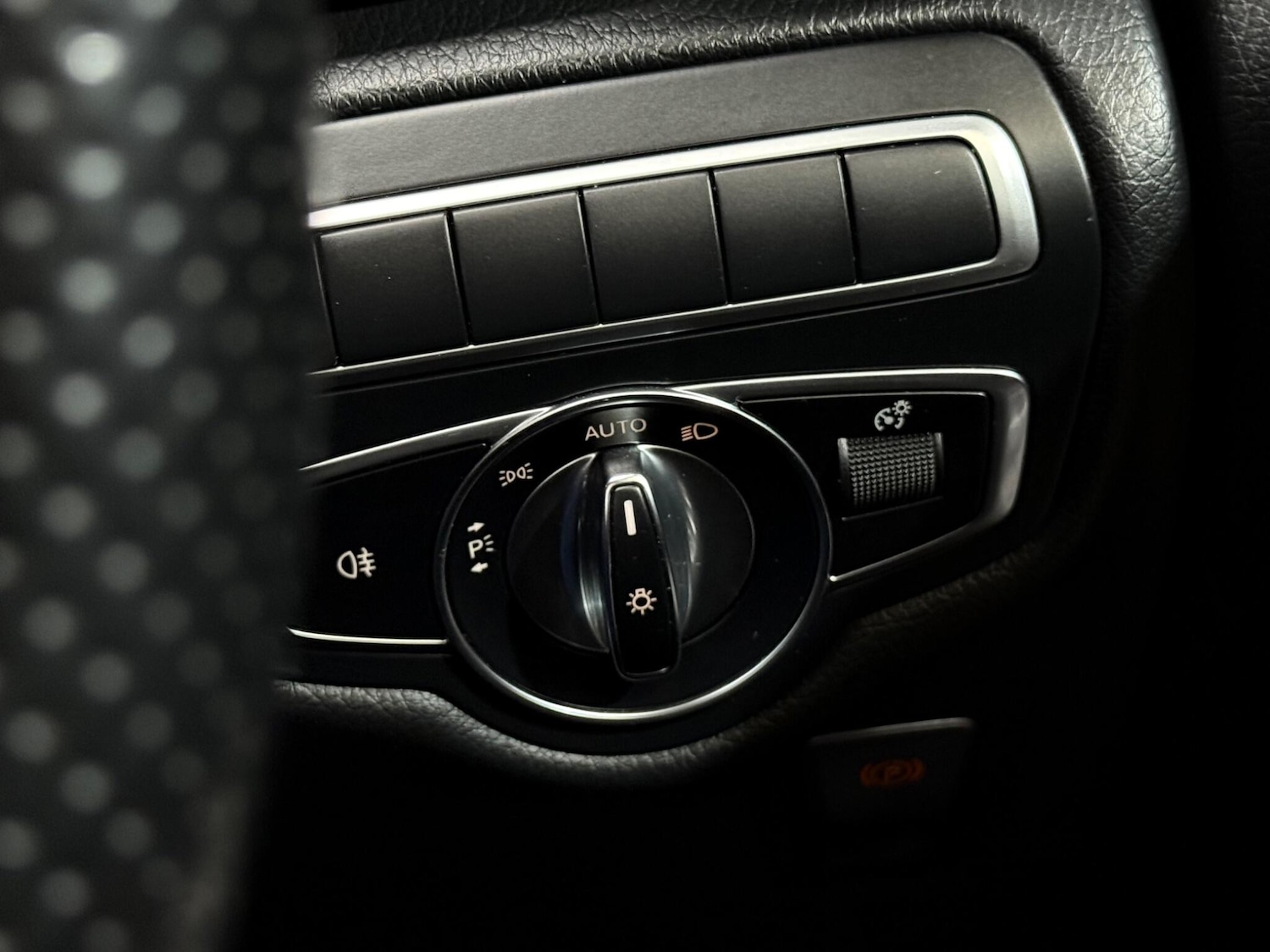 Used Mercedes-Benz V-Class 2019 for sale - 76239864: Photo 27