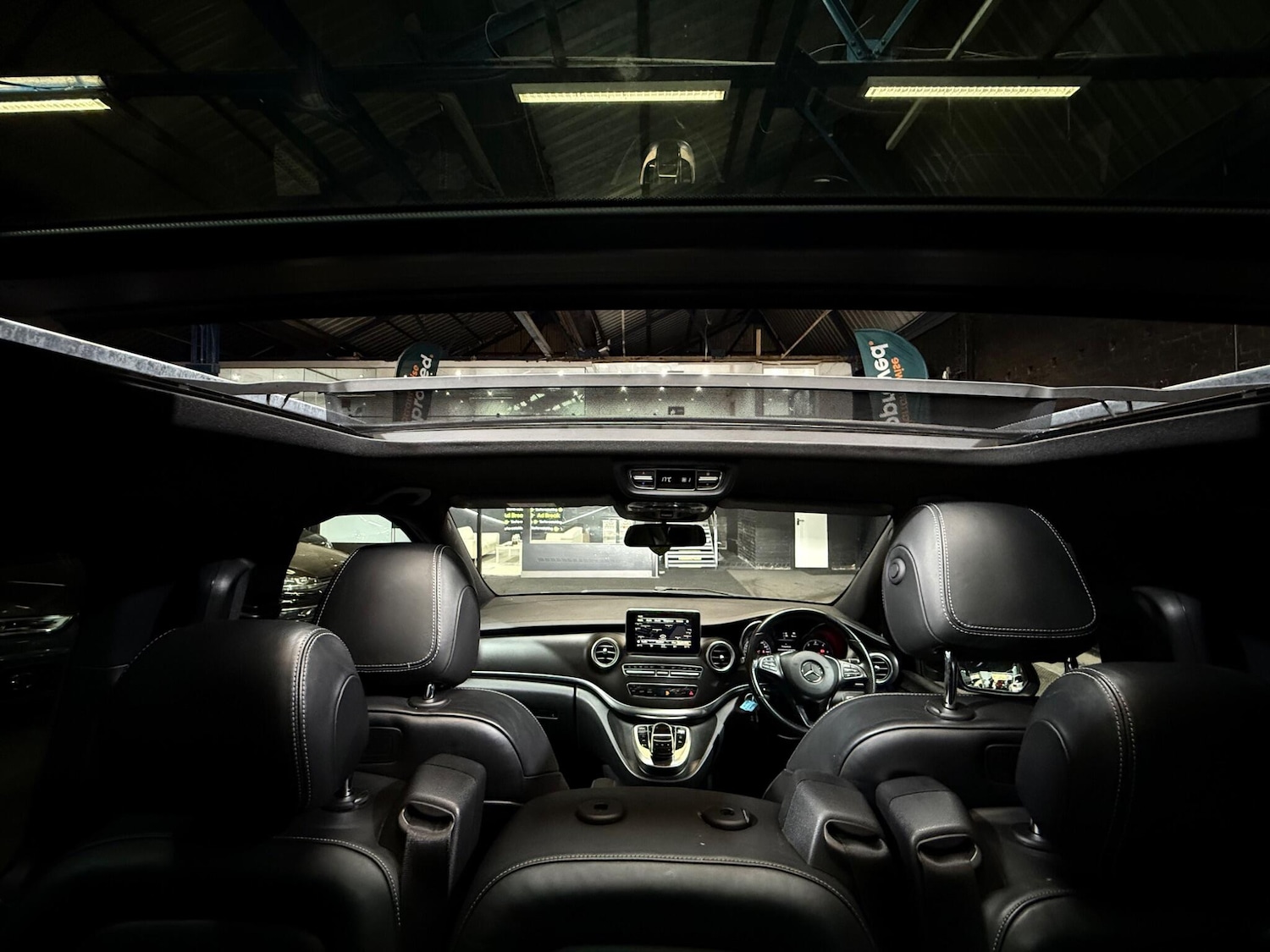 Used Mercedes-Benz V-Class 2019 for sale - 76239864: Photo 4