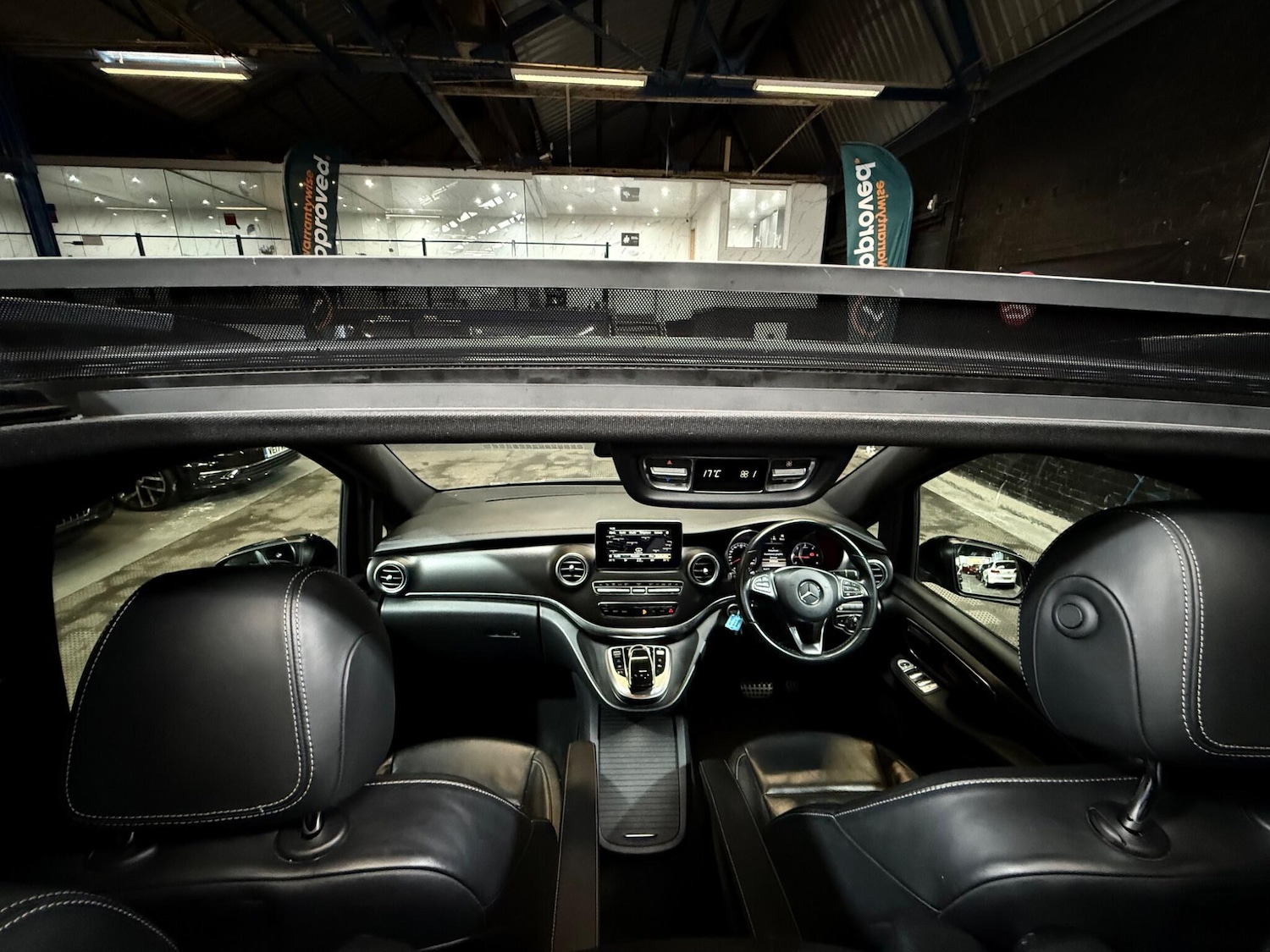 Used Mercedes-Benz V-Class 2019 for sale - 76239864: Photo 47