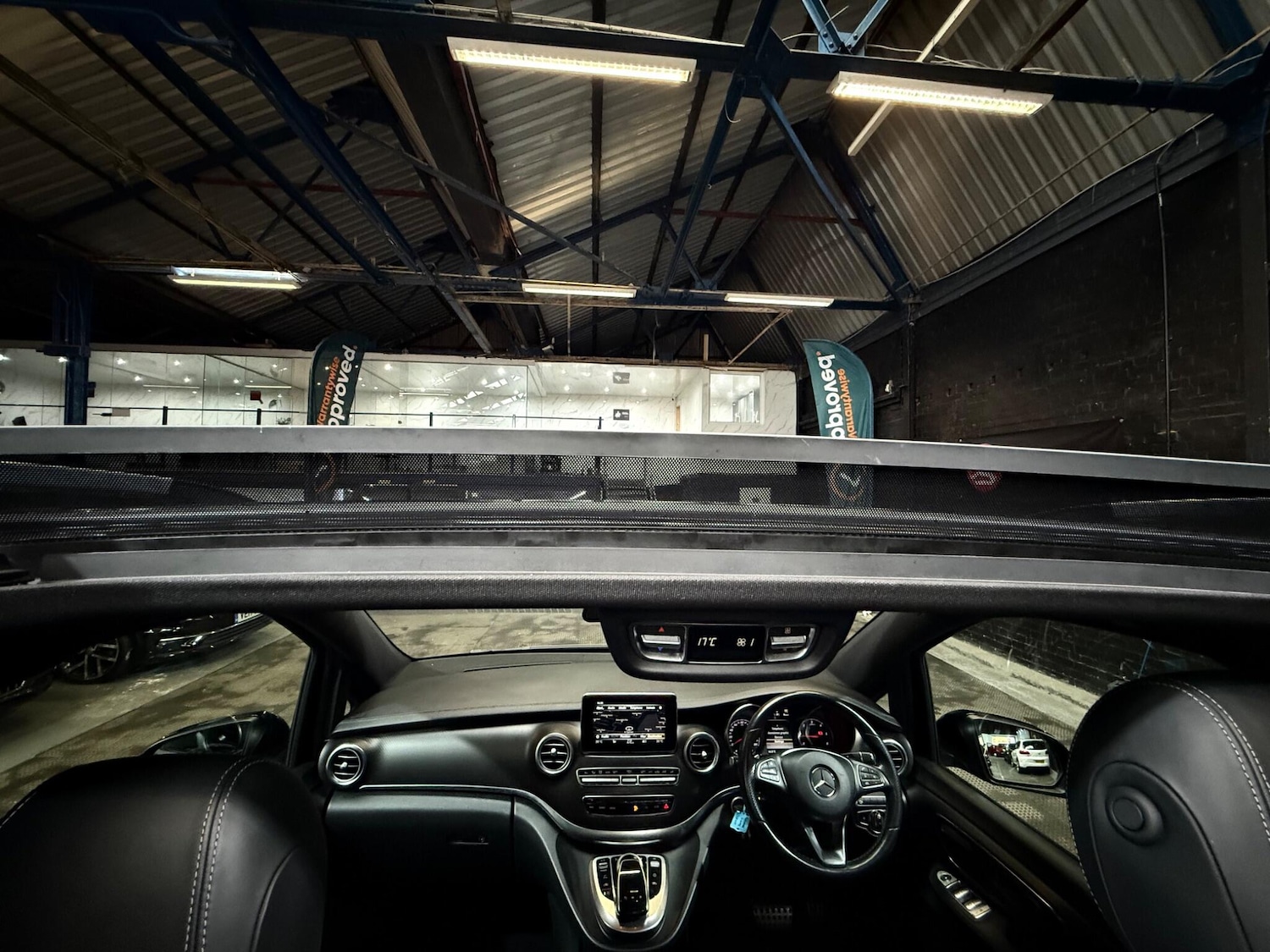 Used Mercedes-Benz V-Class 2019 for sale - 76239864: Photo 48