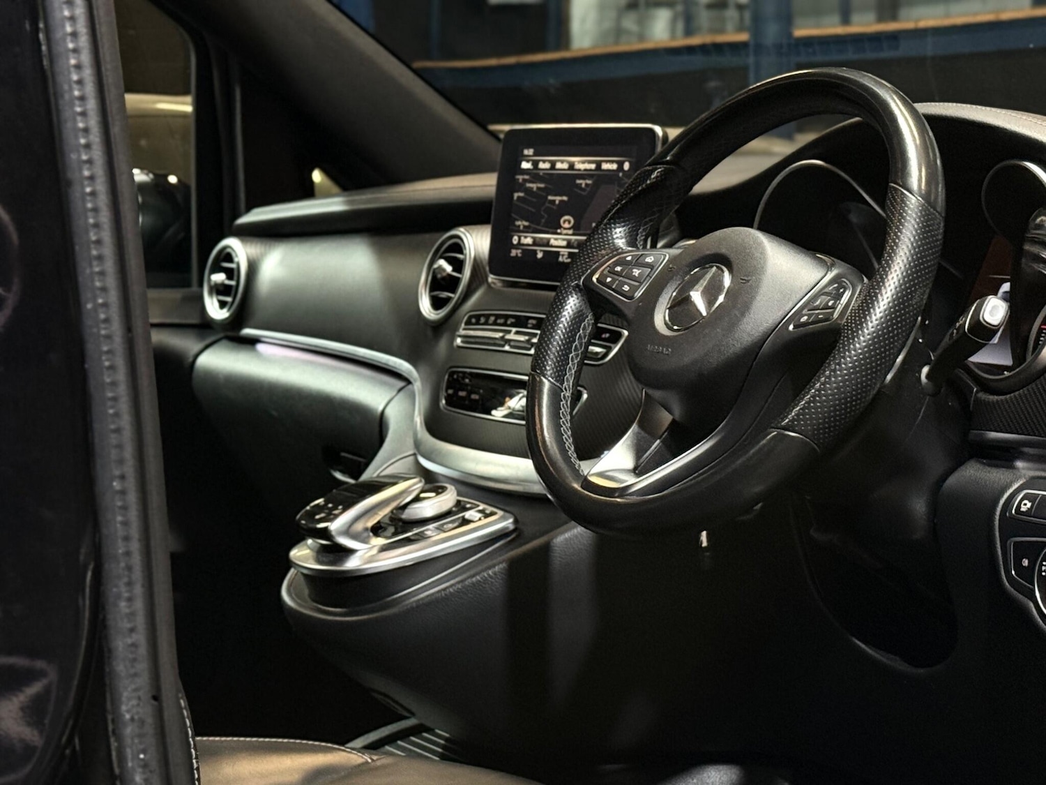 Used Mercedes-Benz V-Class 2019 for sale - 76239864: Photo 54