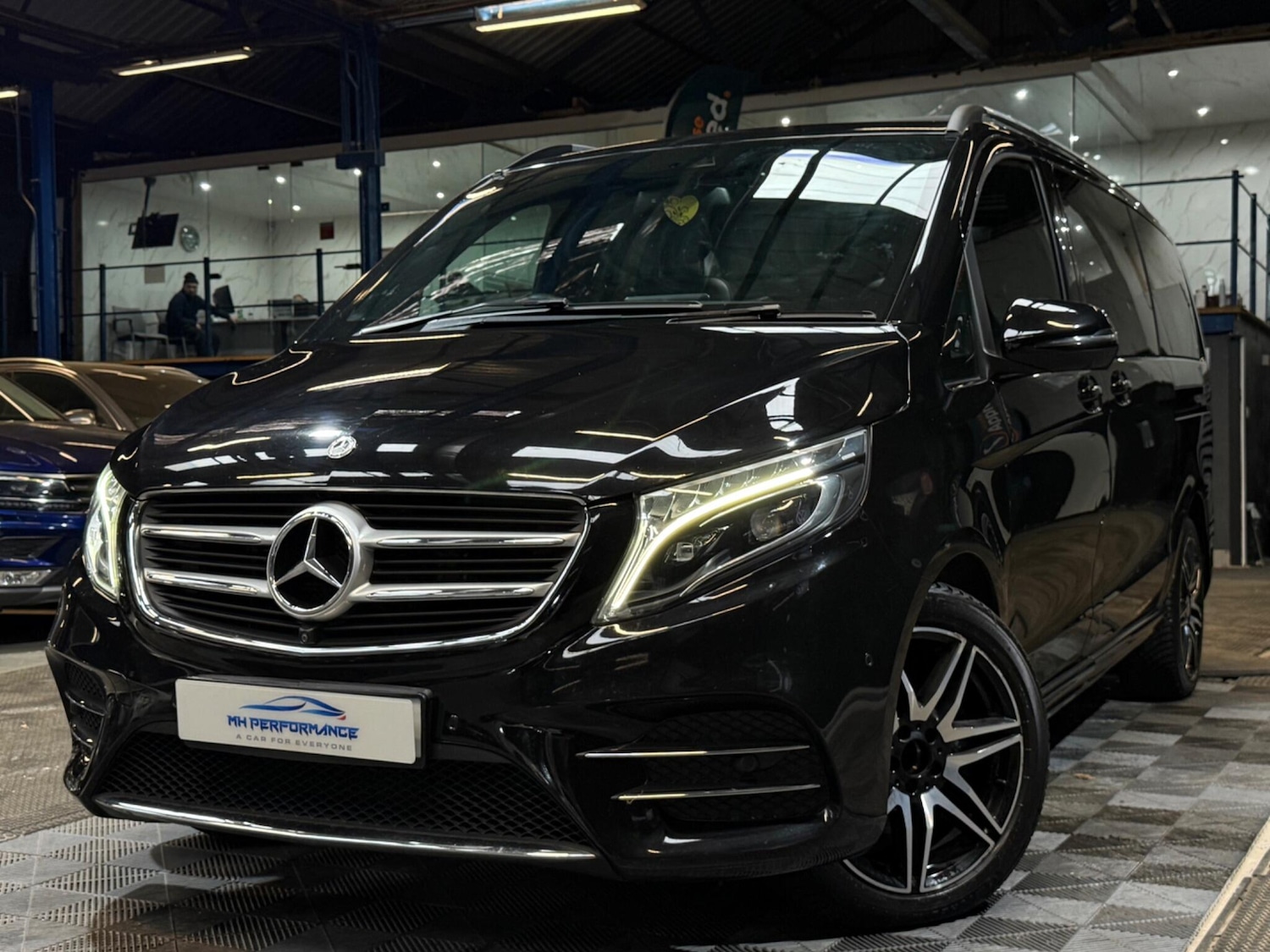 Used Mercedes-Benz V-Class 2019 for sale - 76239864: Photo 7