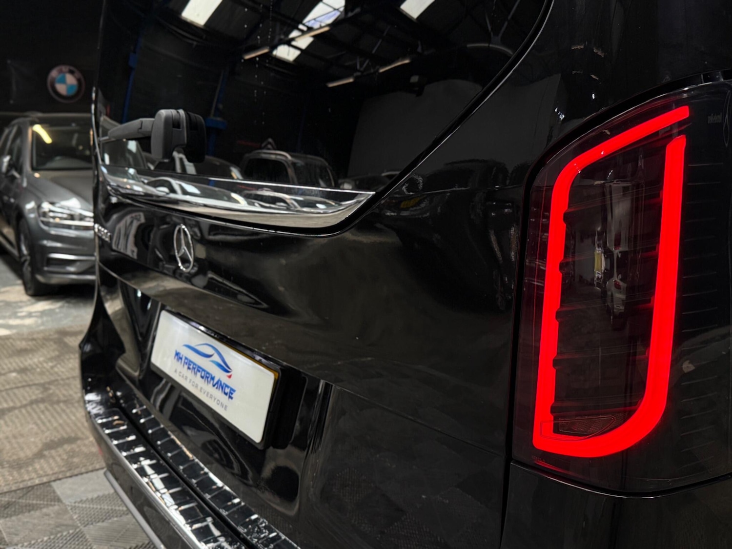 Used Mercedes-Benz V-Class 2019 for sale - 76239864: Photo 70