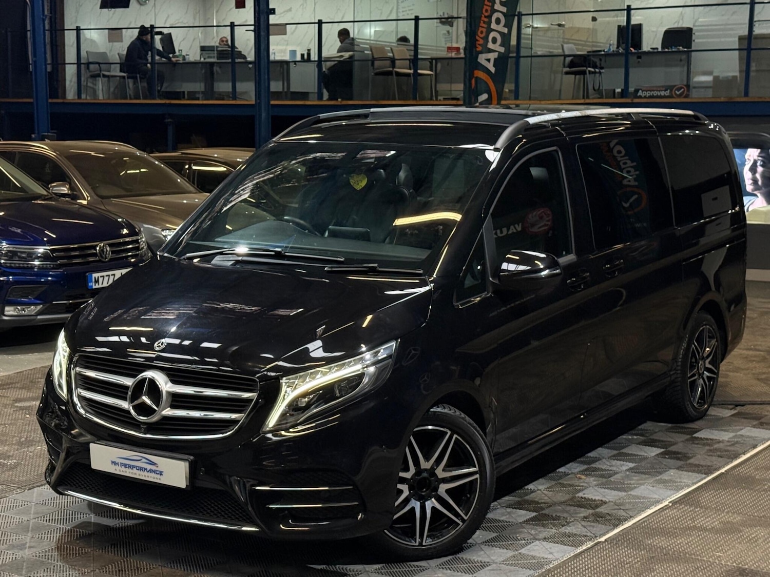 Used Mercedes-Benz V-Class 2019 for sale - 76239864: Photo 9