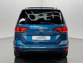 Used Volkswagen Touran 2017 for sale - 79076226: Photo