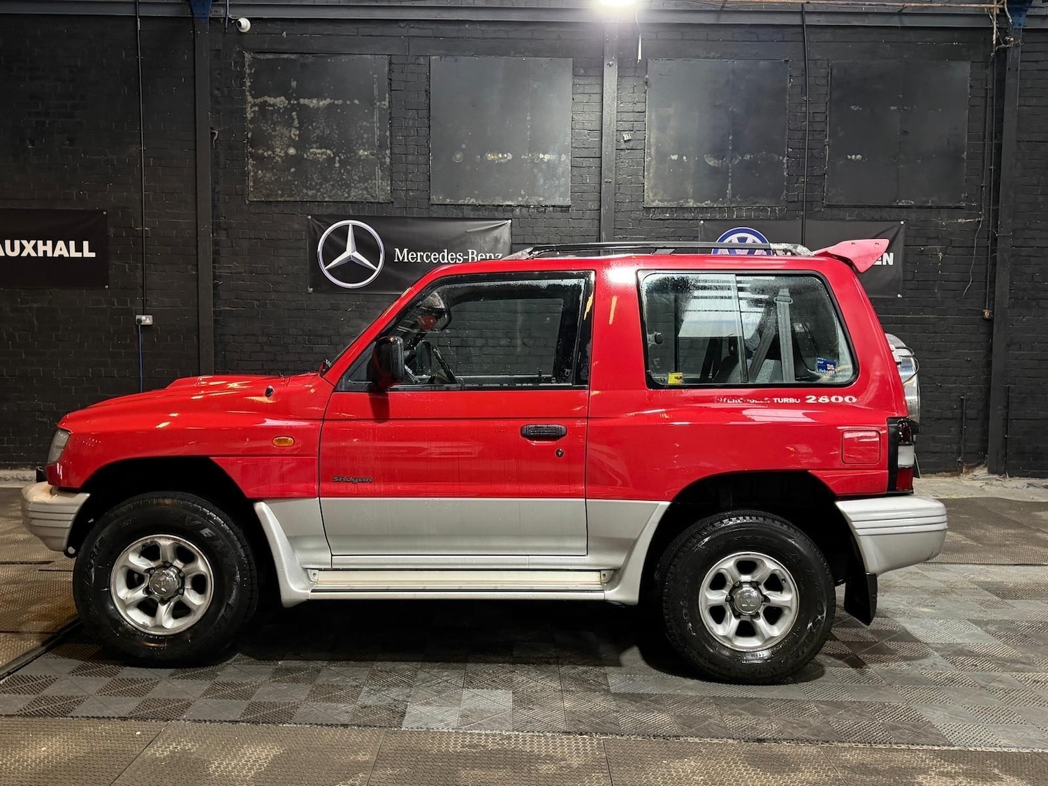 Used Mitsubishi Shogun 1999 for sale - 77439757: Photo 9