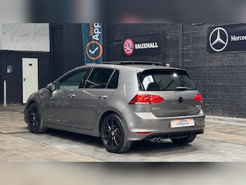 Used Volkswagen Golf 2016 for sale - 77564903: Photo
