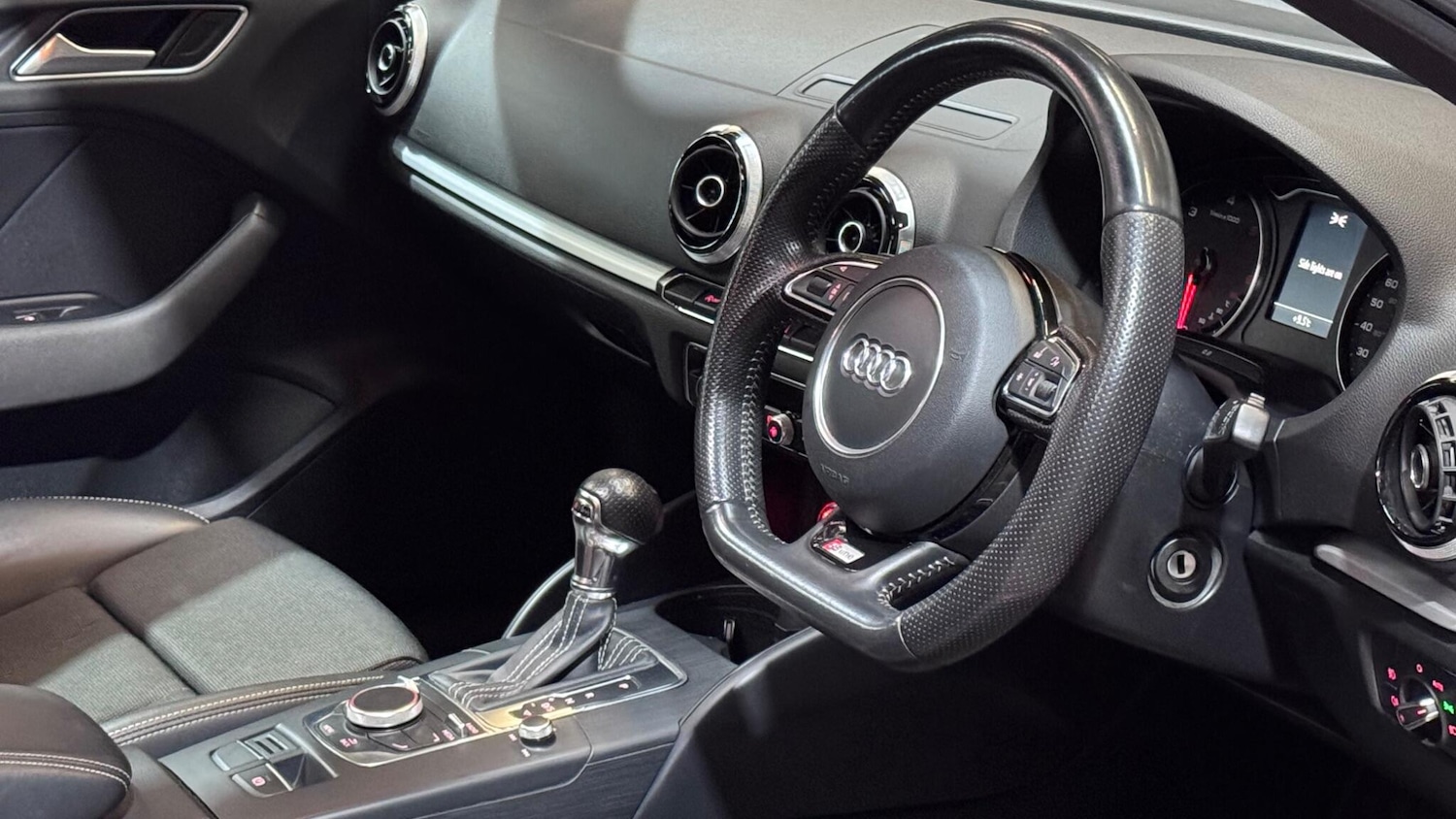 Used Audi A3 2013 for sale - 77696183: Photo 70