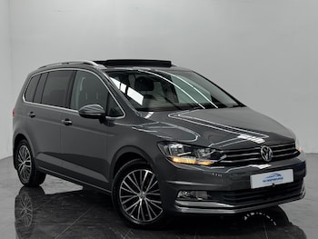 Used Volkswagen Touran 2015 for sale - 78516750: Photo