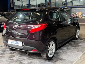 Used Mazda Mazda2 2011 for sale - 74611593: Photo