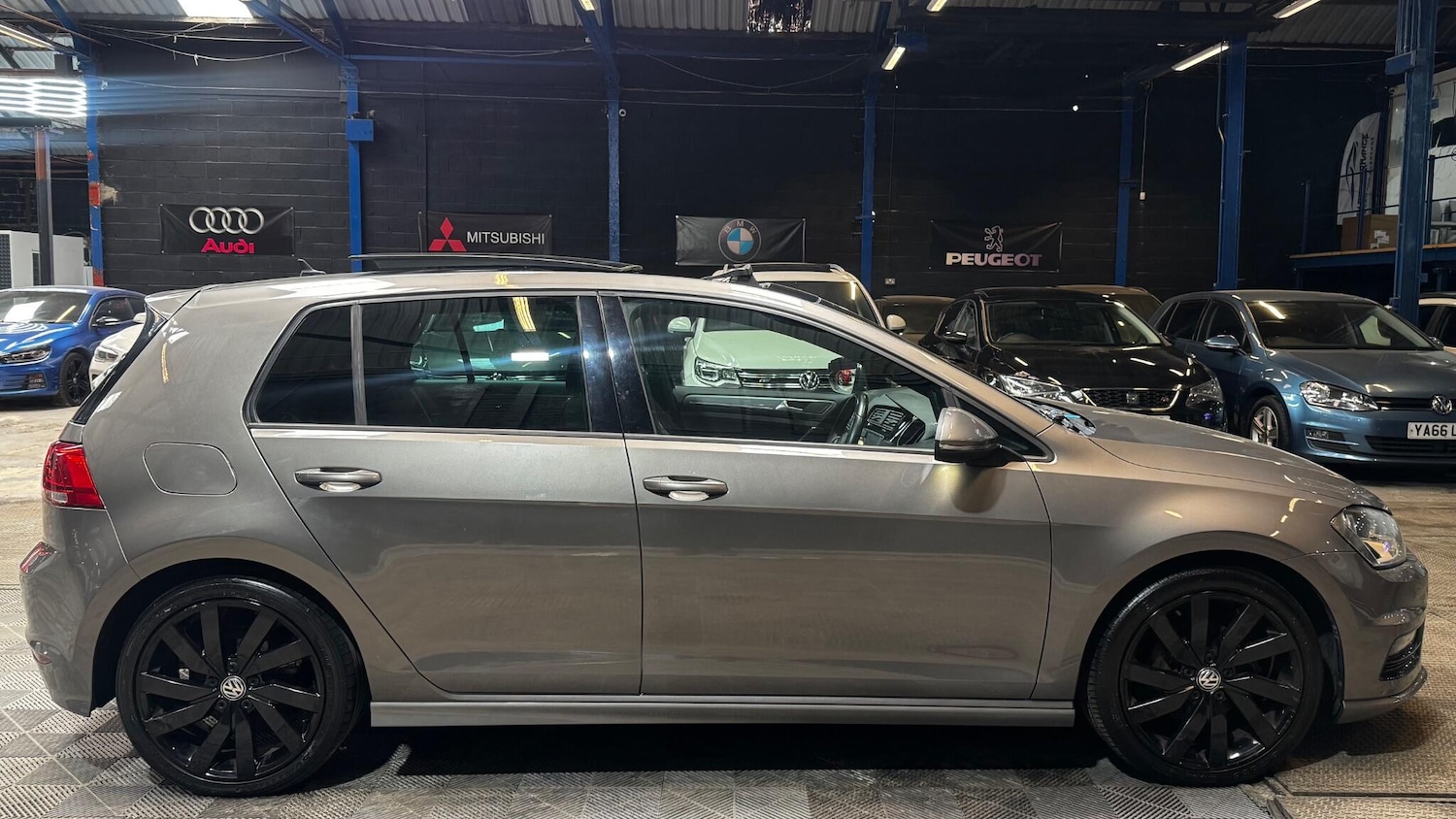 Used Volkswagen Golf for sale - 77823704: Photo 12