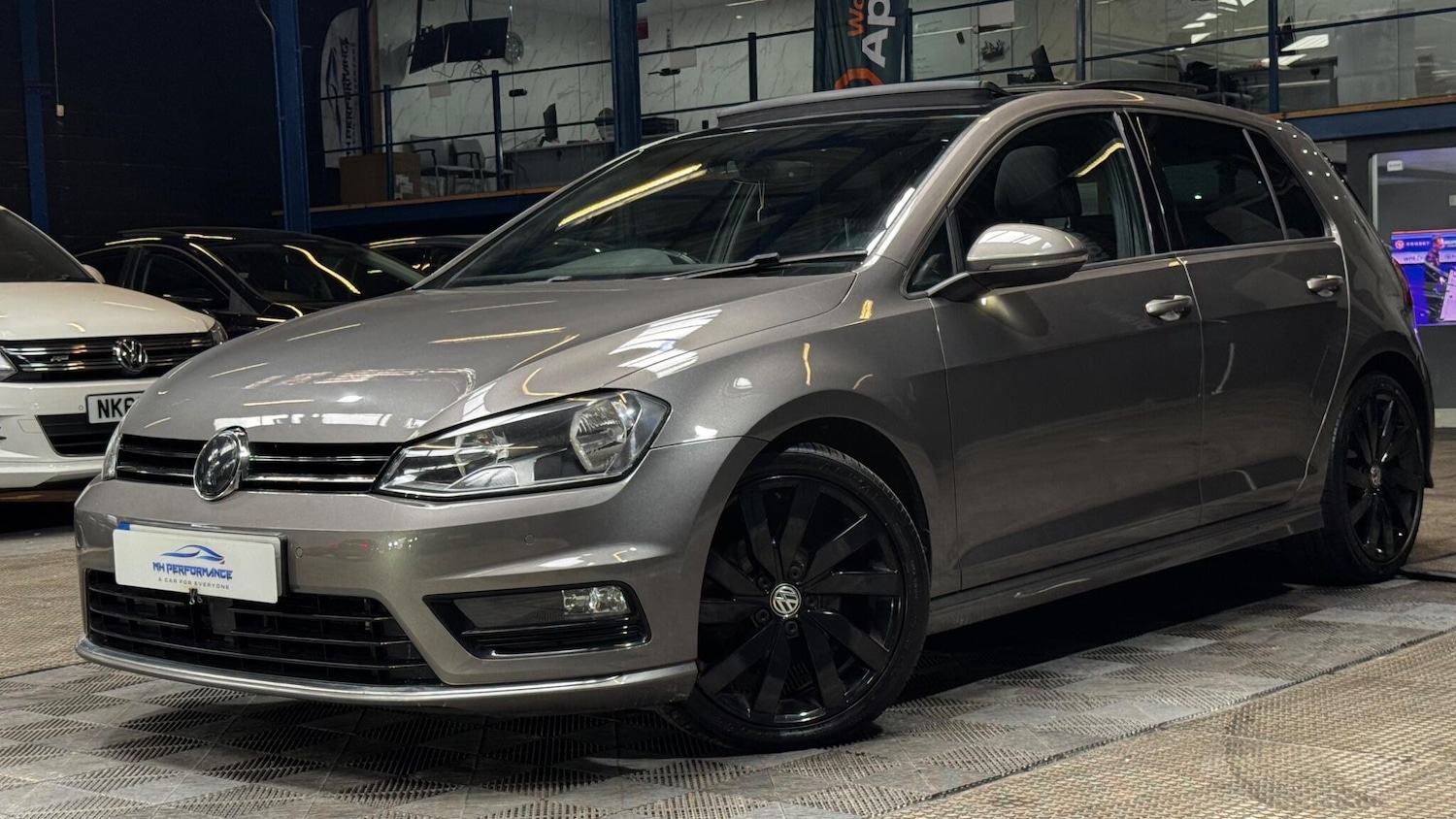 Used Volkswagen Golf for sale - 77823704: Photo 82