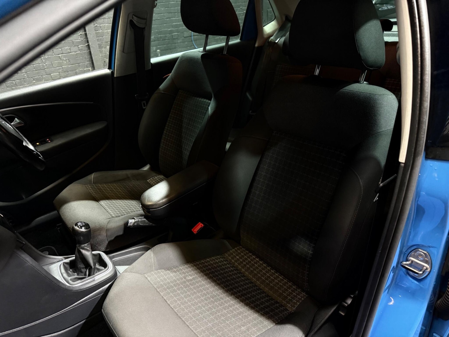 Used Volkswagen Polo 2015 for sale - 76513214: Photo 11