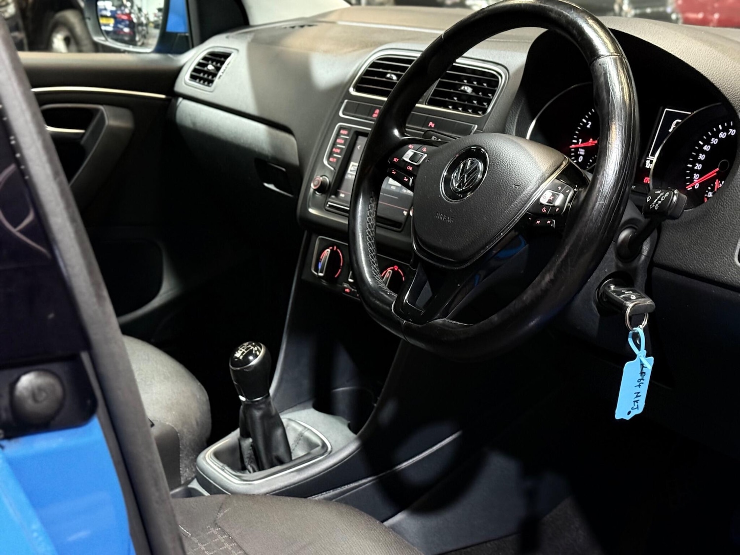 Used Volkswagen Polo 2015 for sale - 76513214: Photo 27