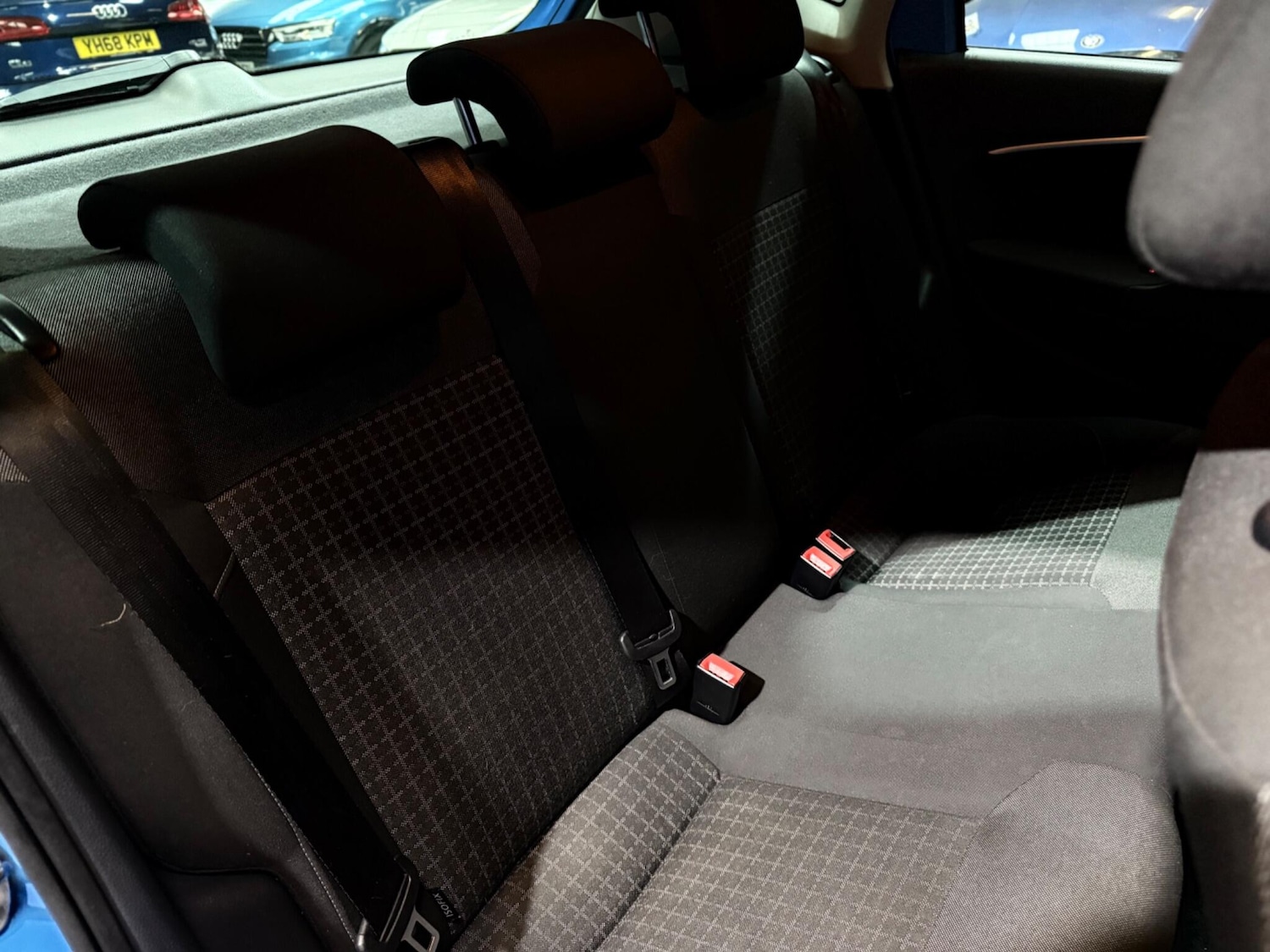 Used Volkswagen Polo 2015 for sale - 76513214: Photo 37