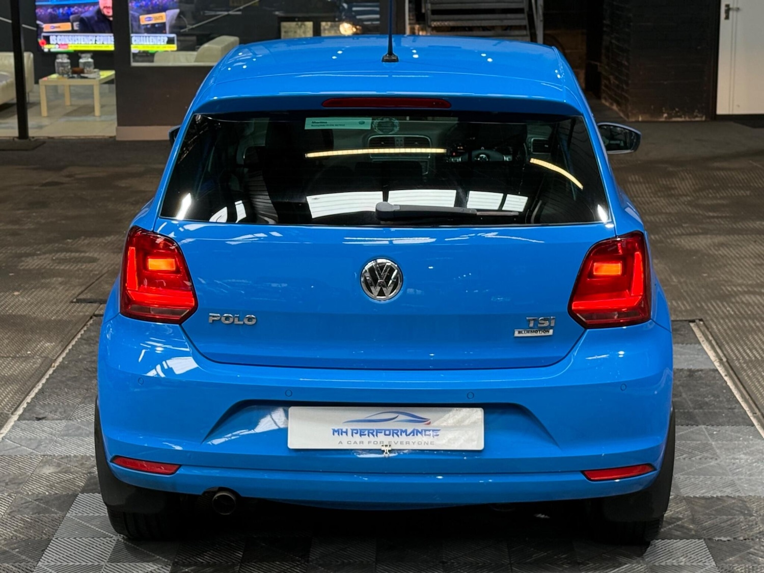 Used Volkswagen Polo 2015 for sale - 76513214: Photo 48