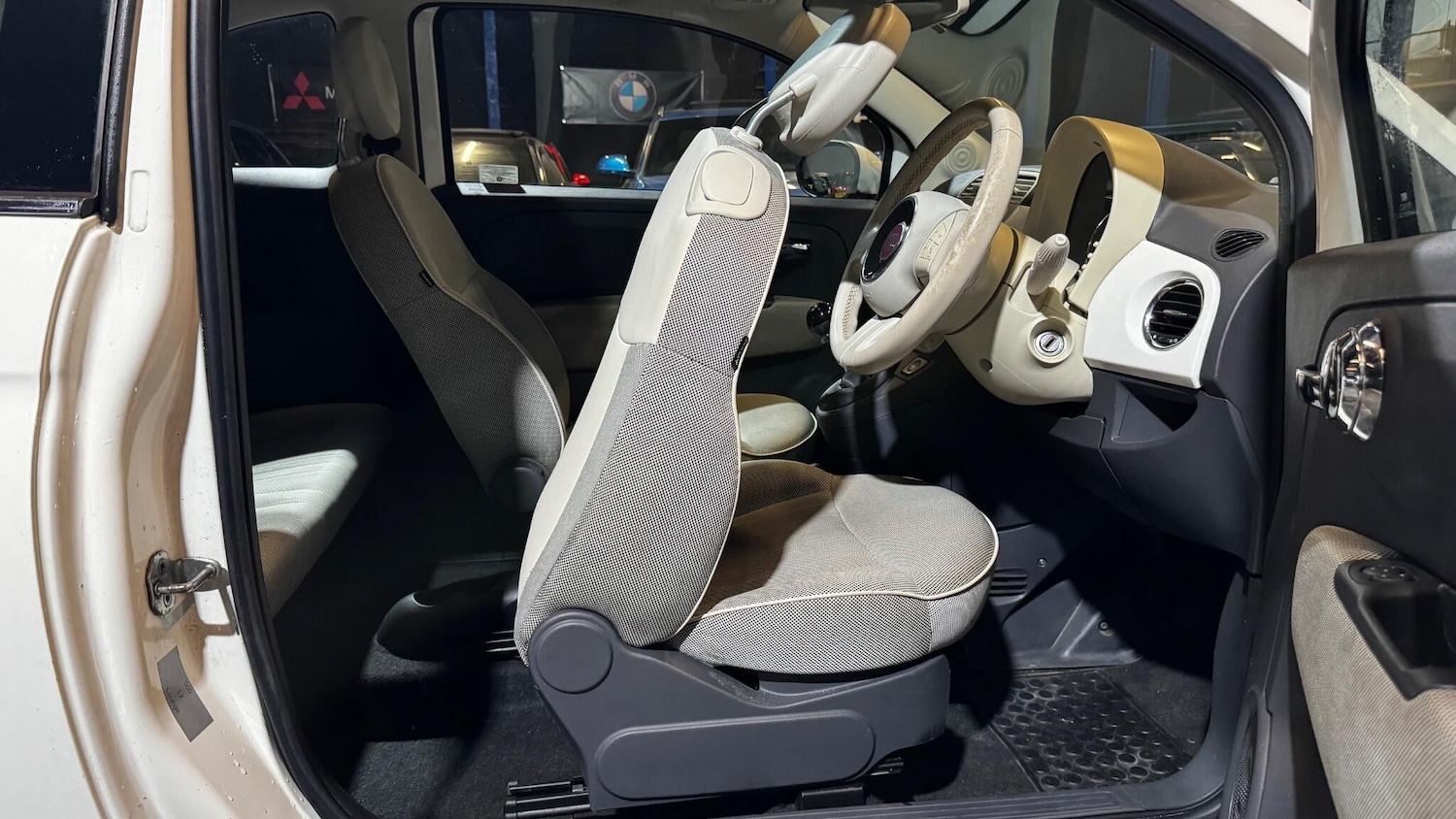 Used Fiat 500 2010 for sale - 77215152: Photo 17