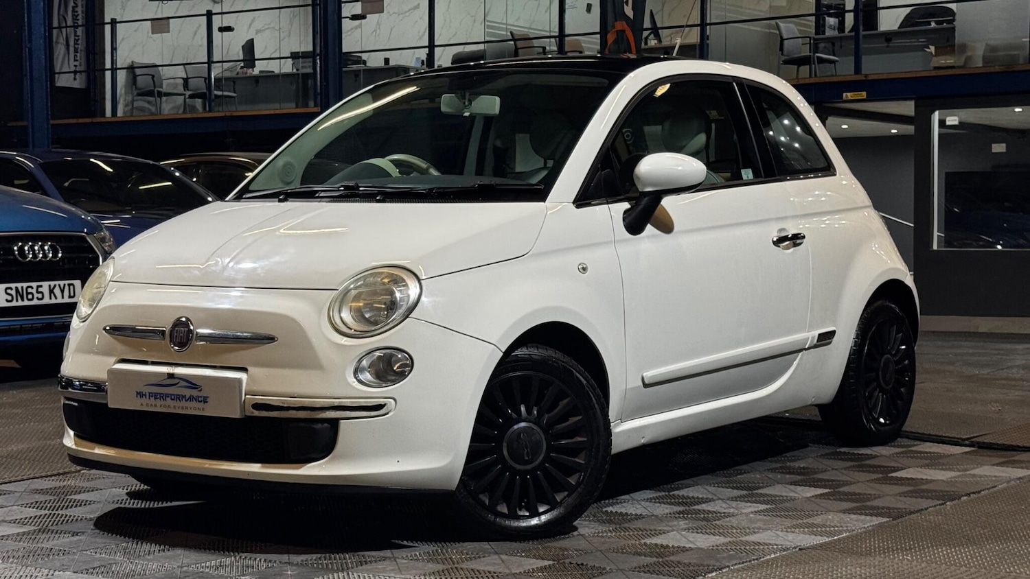 Used Fiat 500 2010 for sale - 77215152: Photo 32
