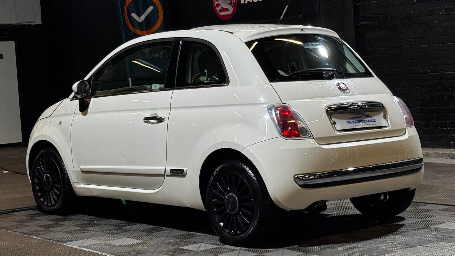 Used Fiat 500 2010 for sale - 77215152: Photo 34