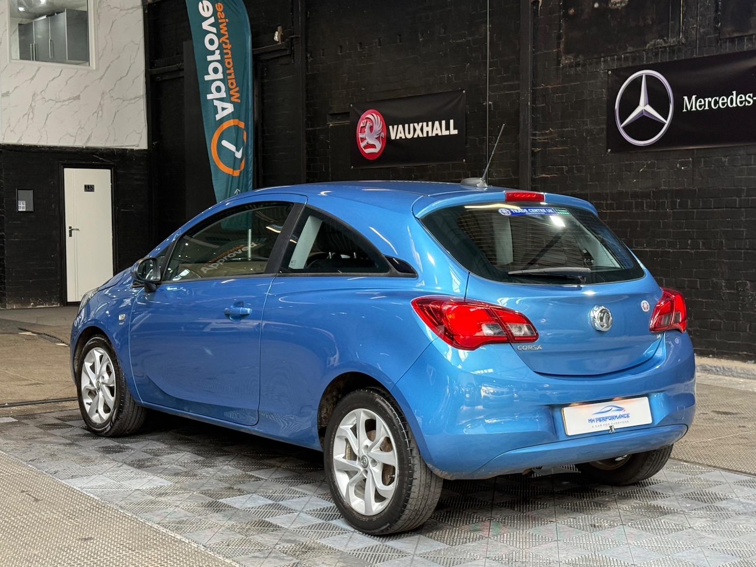 Vehicle 21