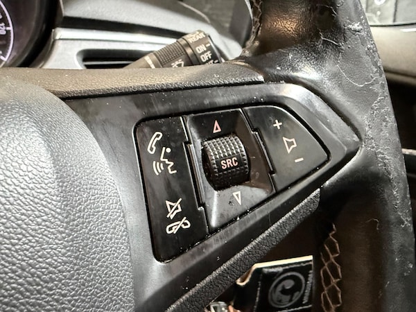 Used Vauxhall Corsa 2015 for sale - 74875585: Photo 32