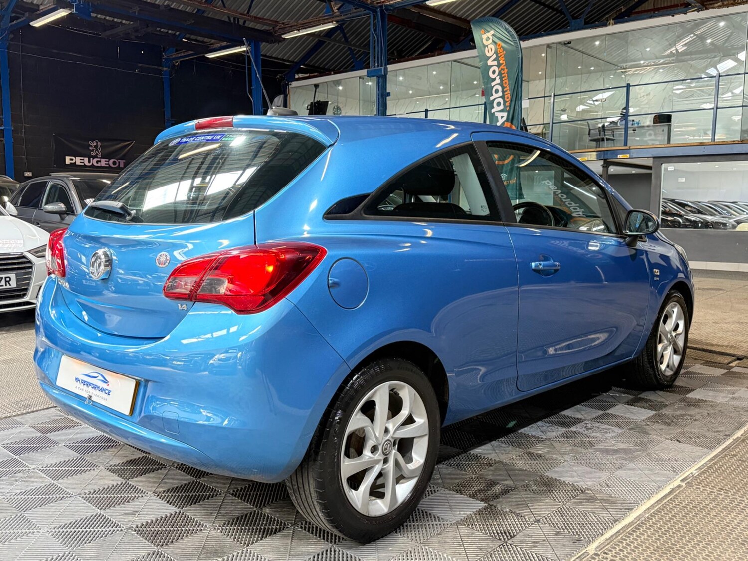 Vehicle 33