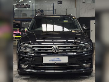 Used Volkswagen Tiguan 2017 for sale - 77994069: Photo